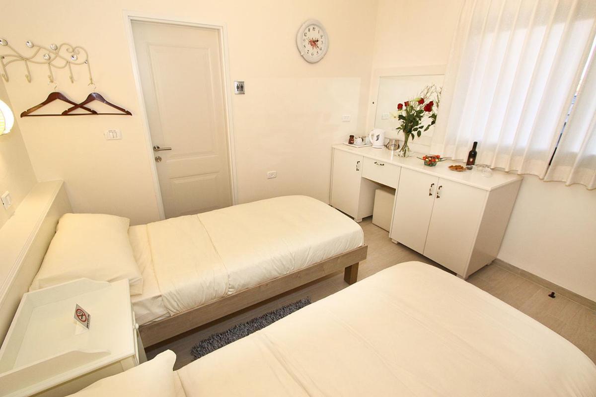 Achuza Bamarom Villa Safed Kültér fotó